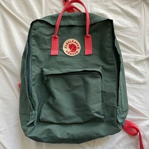 Fjallraven Kanken Big Backpack